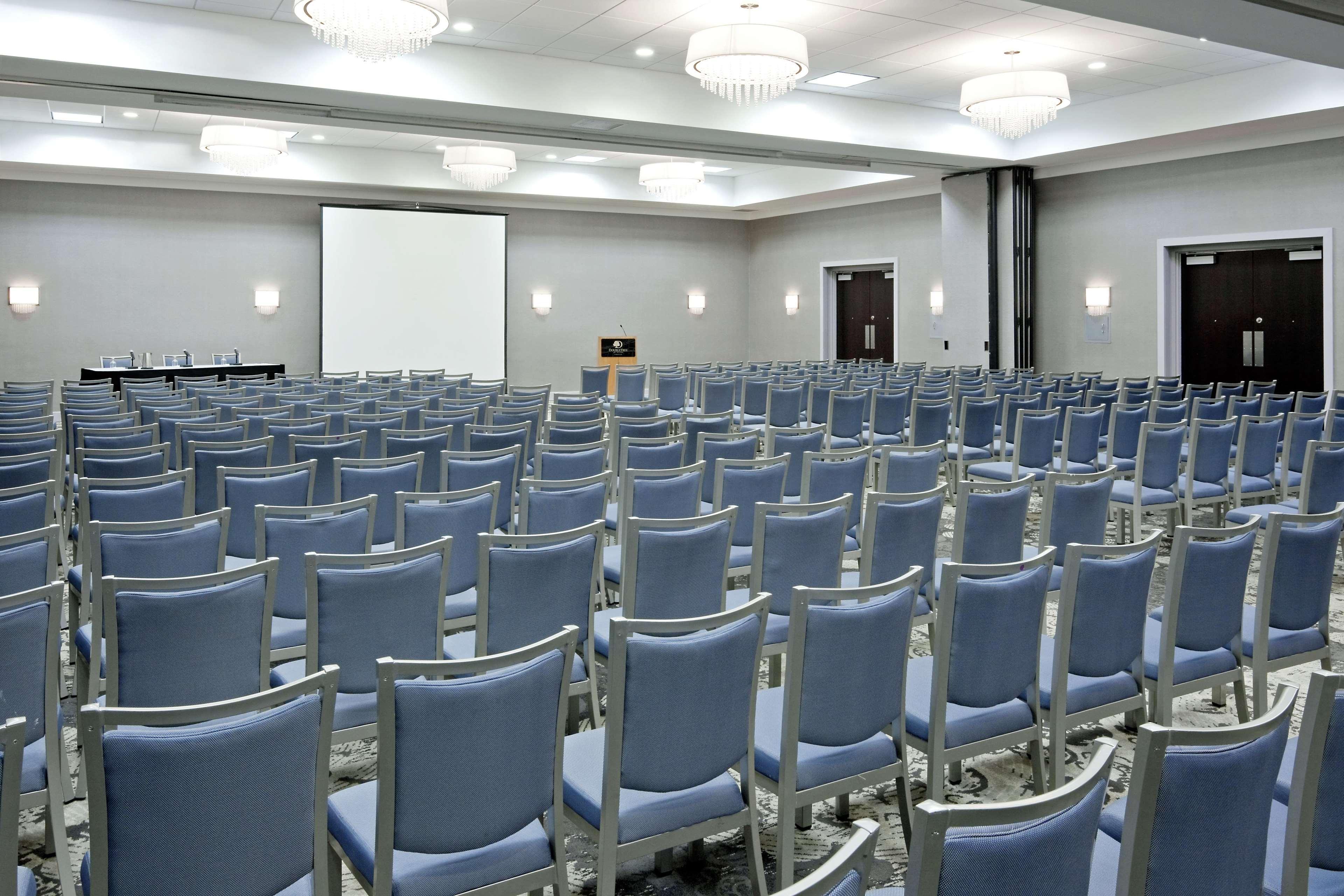 Doubletree By Hilton Hotel Syracuse East Syracuse Επιχειρήσεις φωτογραφία