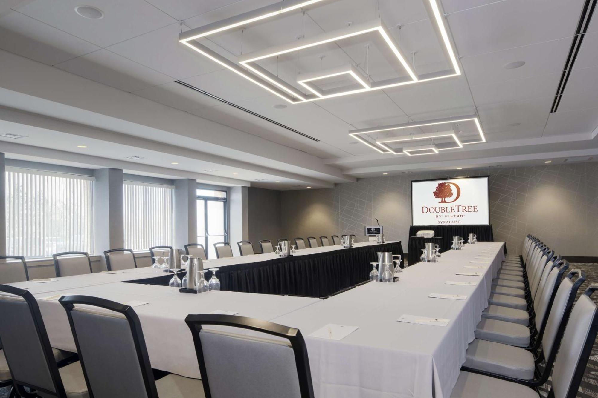 Doubletree By Hilton Hotel Syracuse East Syracuse Εξωτερικό φωτογραφία