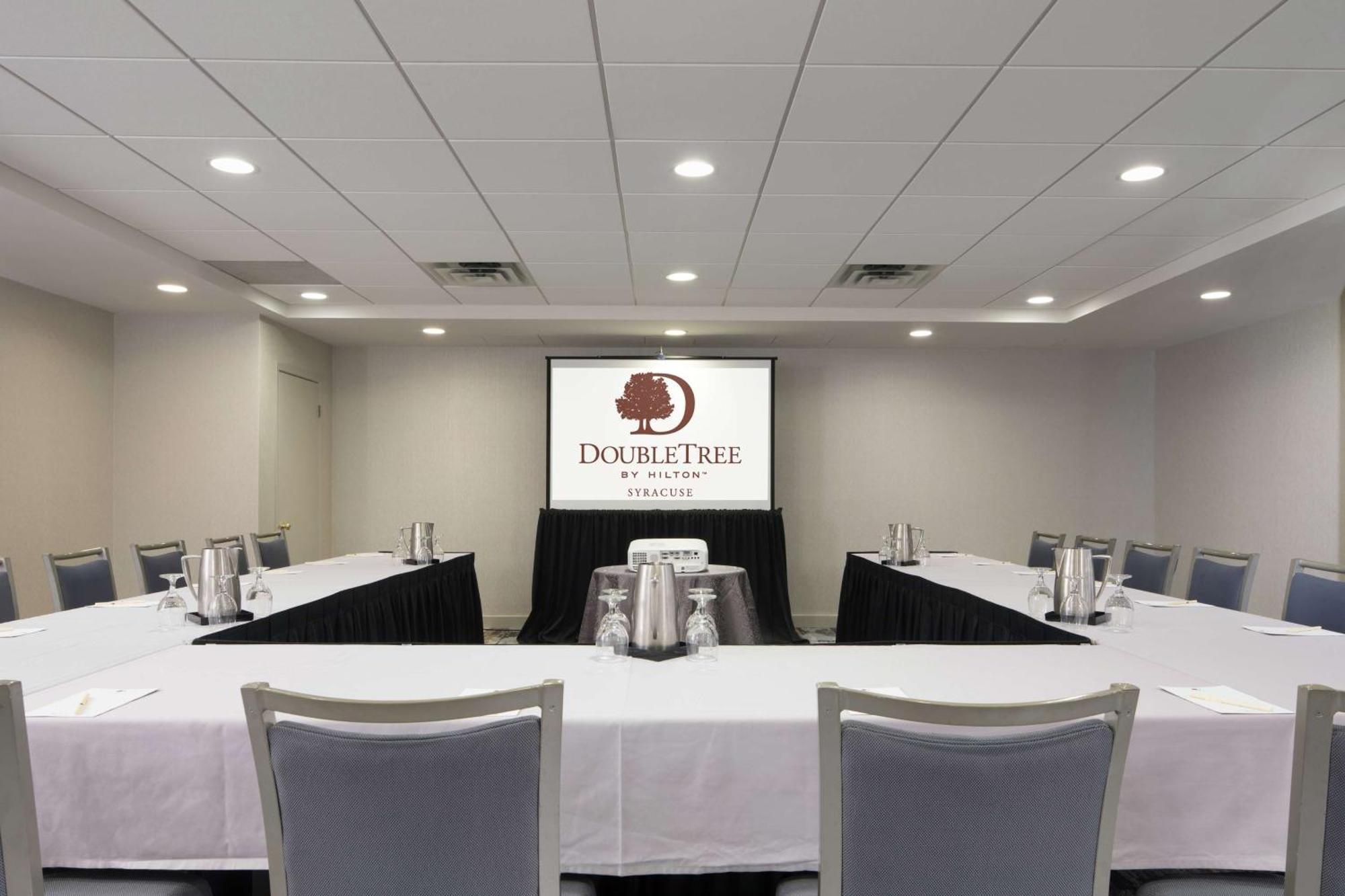 Doubletree By Hilton Hotel Syracuse East Syracuse Εξωτερικό φωτογραφία